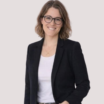 Silvia Campos • Legal and corporate translator Legal and corporate translation